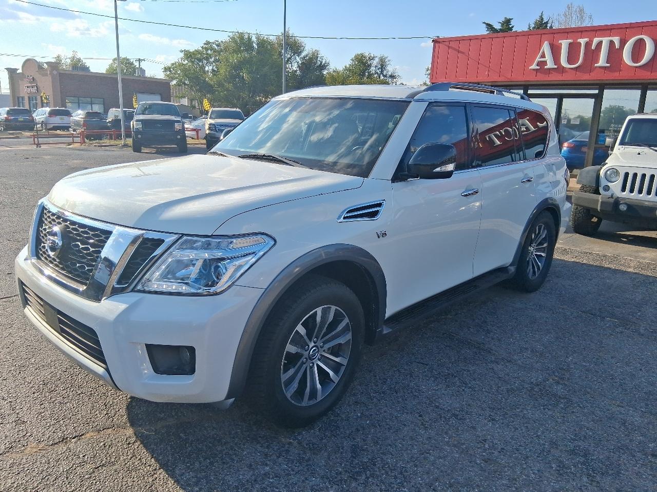 Nissan Armada Platinum AWD 2017