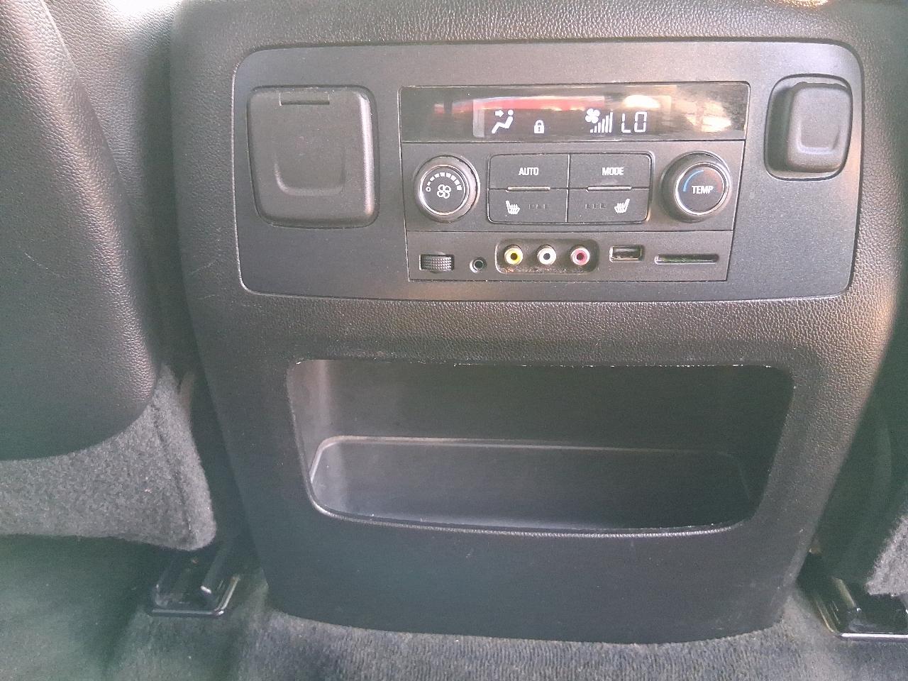 Chevrolet Tahoe LT 4WD 2015