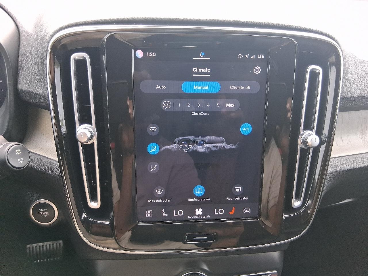 Volvo XC40 B4 Core 2023