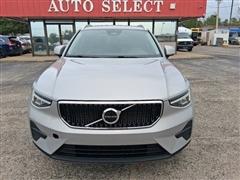2023 Volvo XC40 