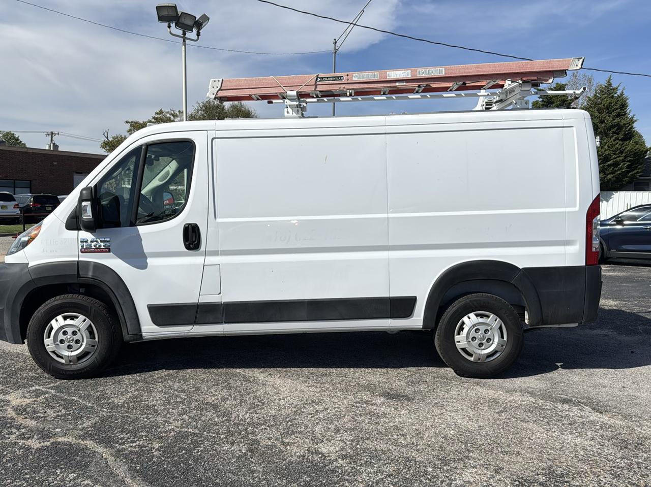 RAM Promaster 1500 Low Roof Tradesman 136-in. WB 2019