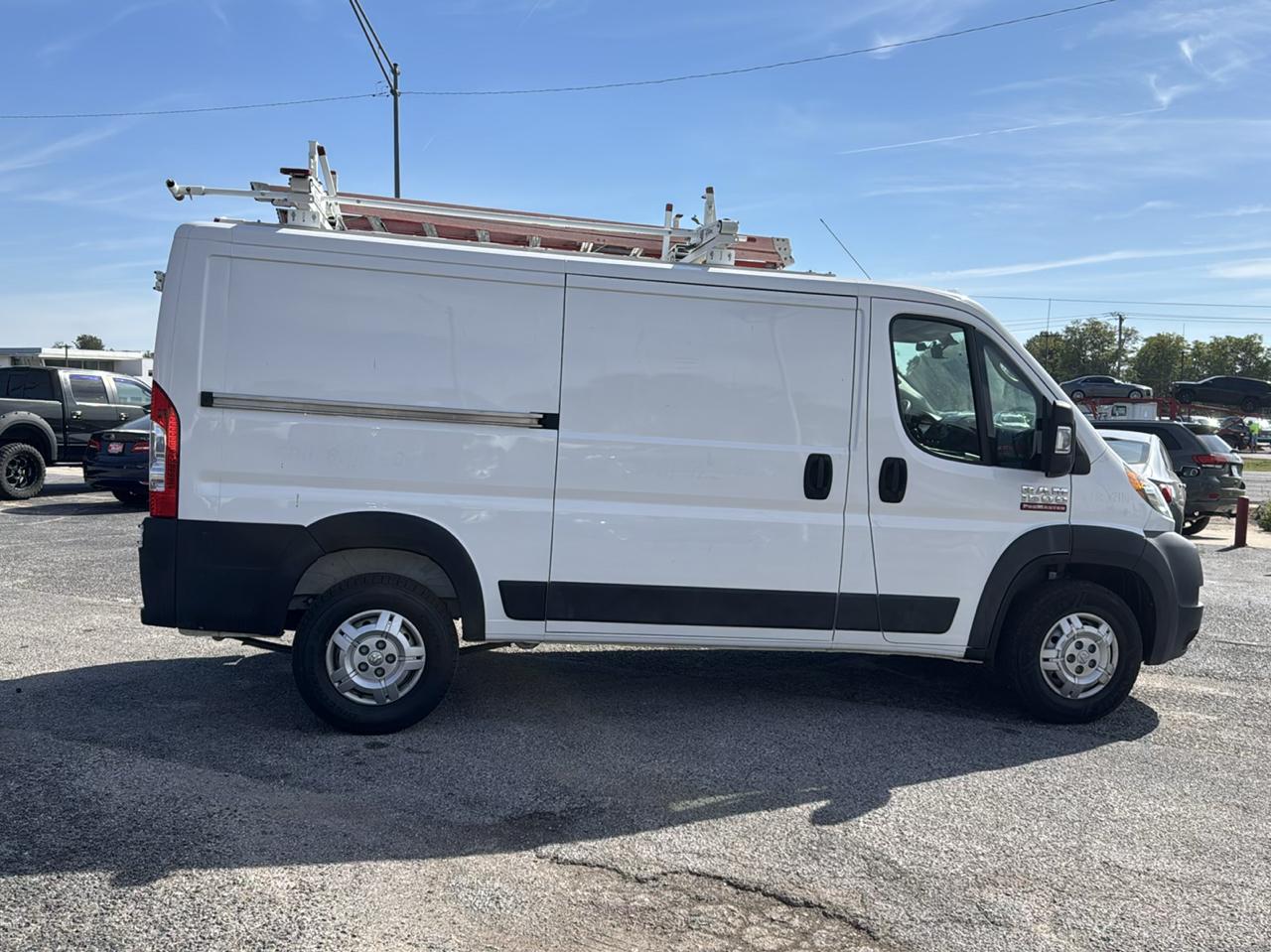 RAM Promaster 1500 Low Roof Tradesman 136-in. WB 2019
