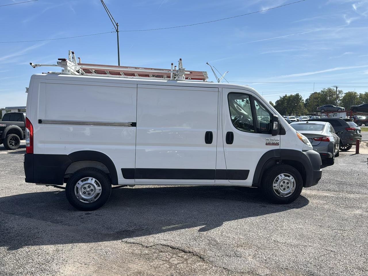 RAM Promaster 1500 Low Roof Tradesman 136-in. WB 2019