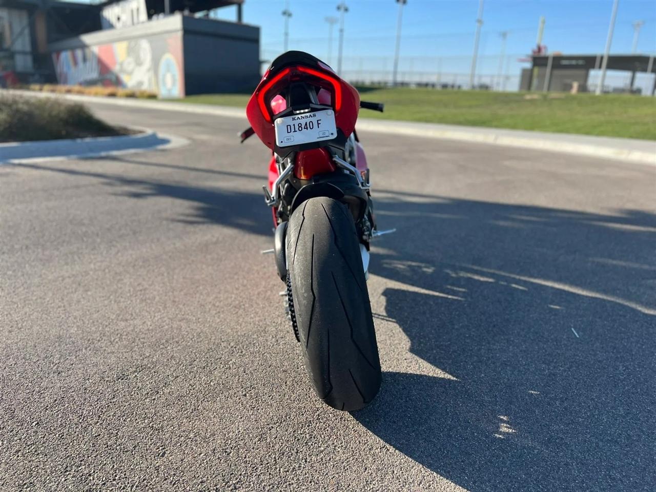 Ducati Panigale V4  2019