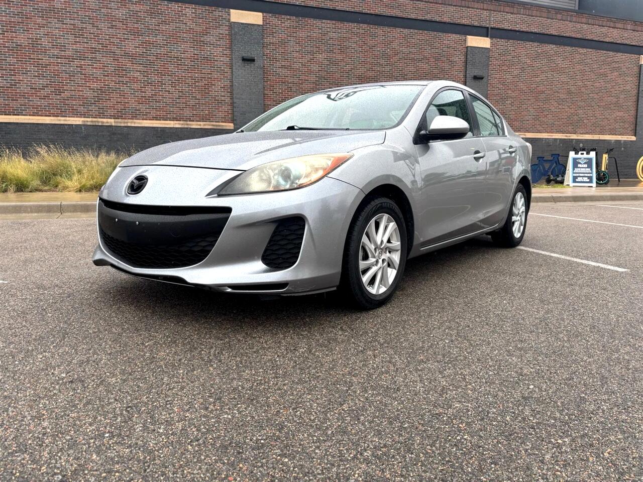 2012 Mazda Mazda3 Touring Sedan photo 3