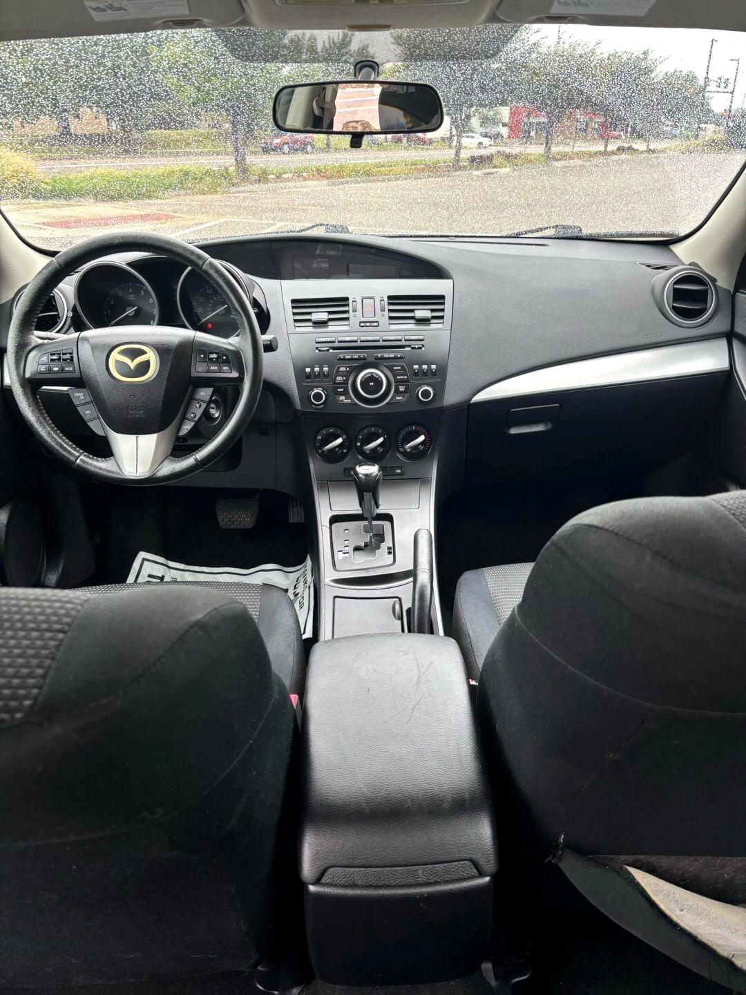 2012 Mazda Mazda3 Touring Sedan photo 10