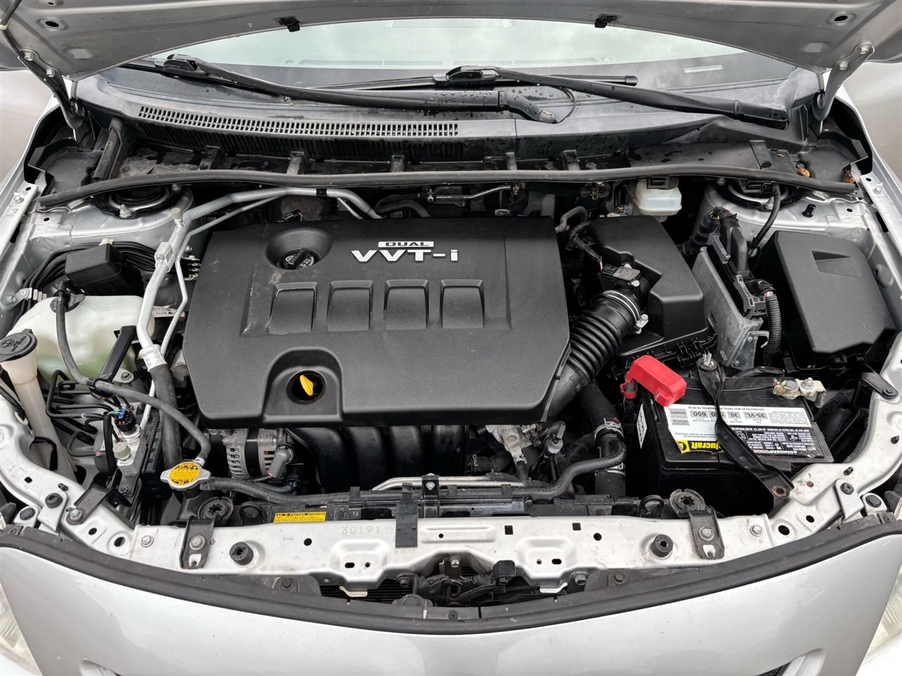 2010 Toyota Corolla LE photo 27