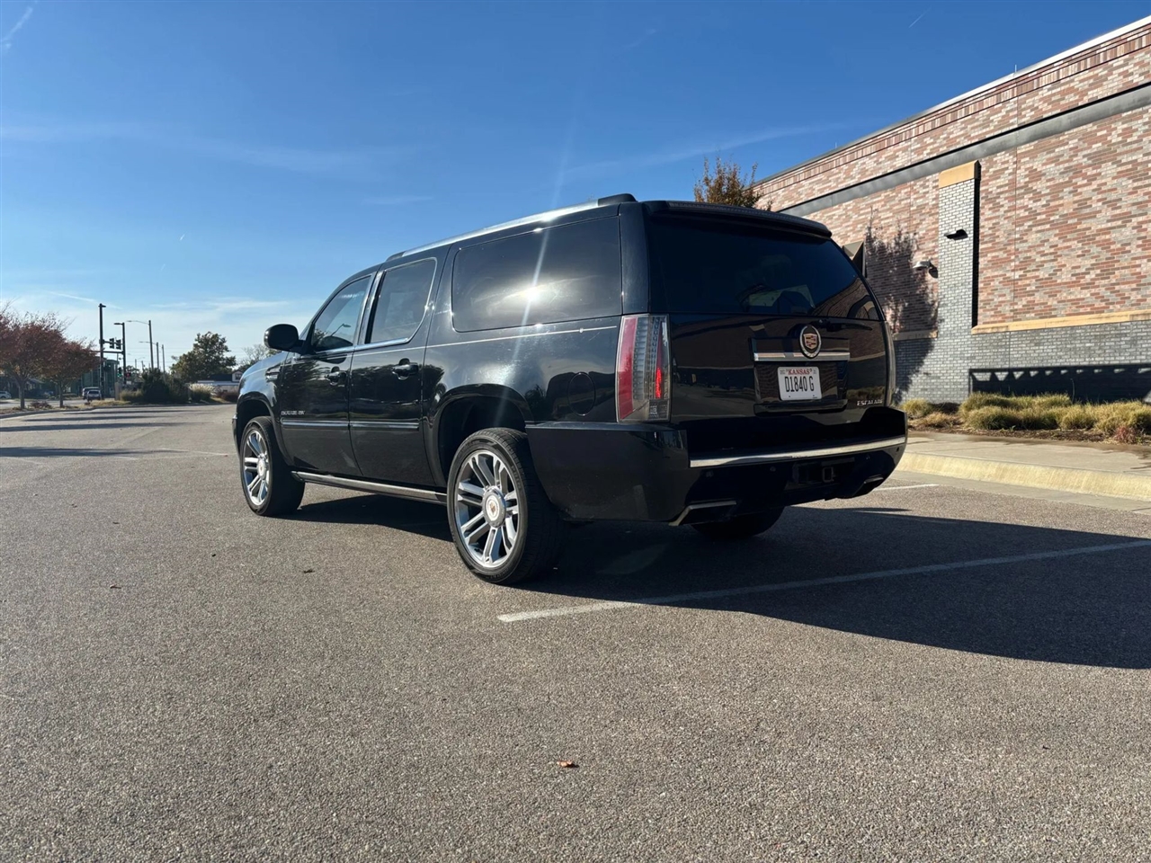 2014 Cadillac Escalade Premium Sport photo 2
