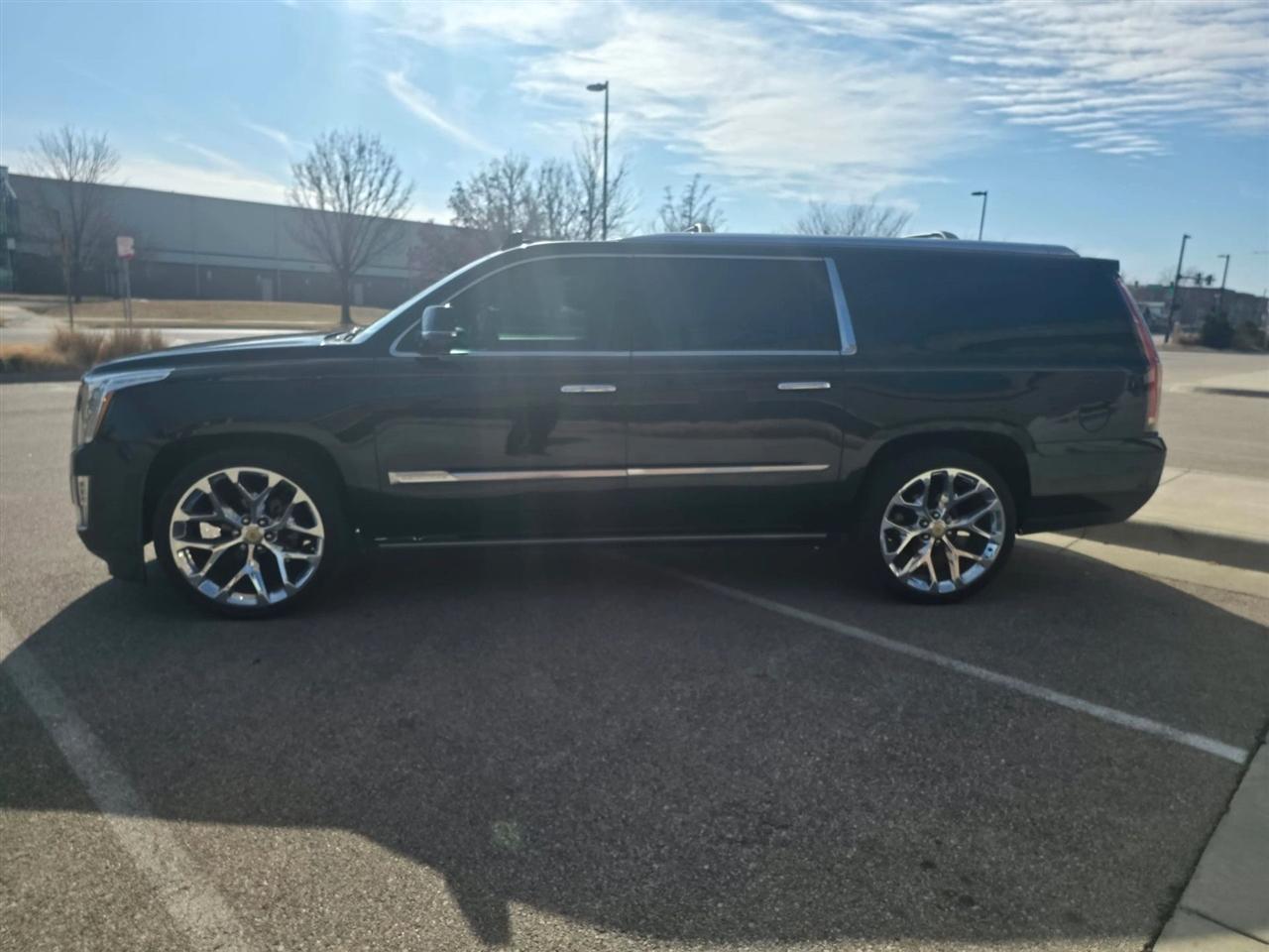 Cadillac Escalade  2017