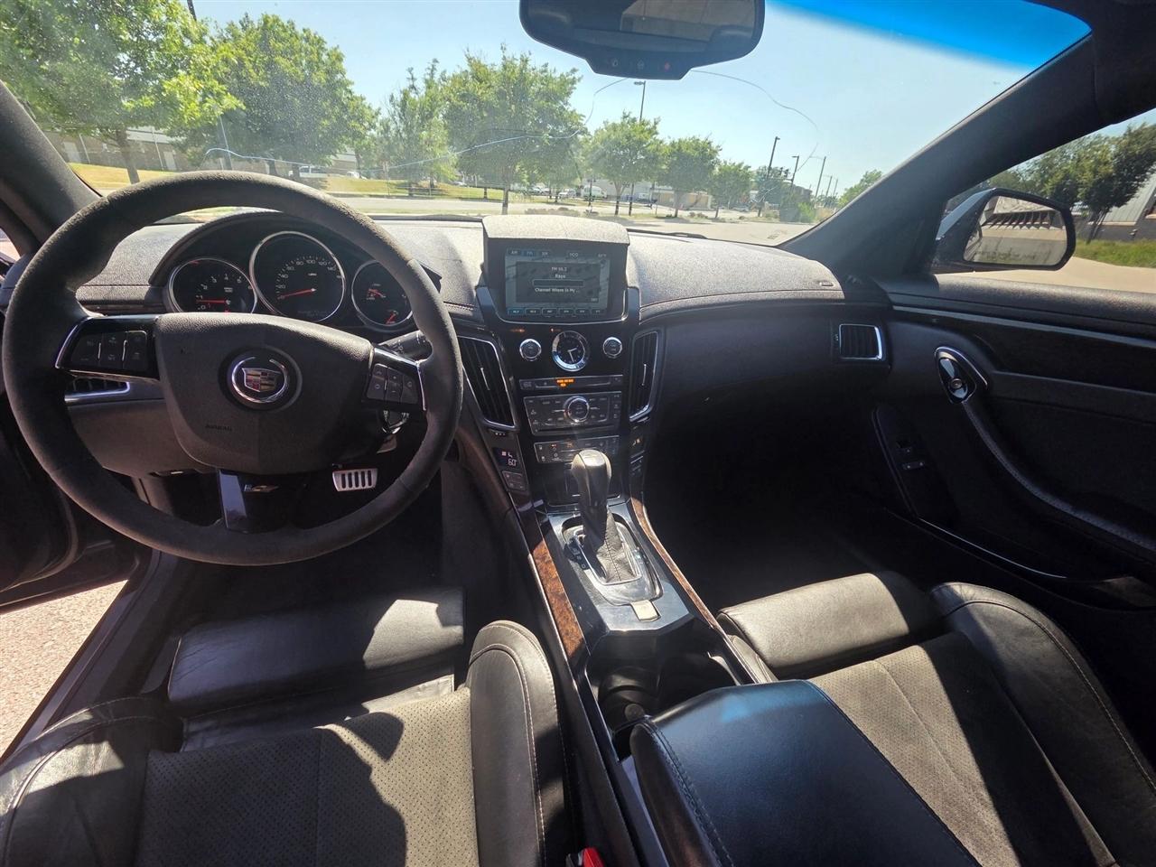 Cadillac CTS  2012