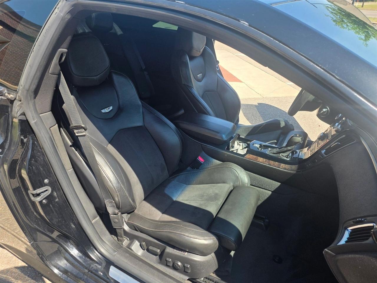 Cadillac CTS  2012