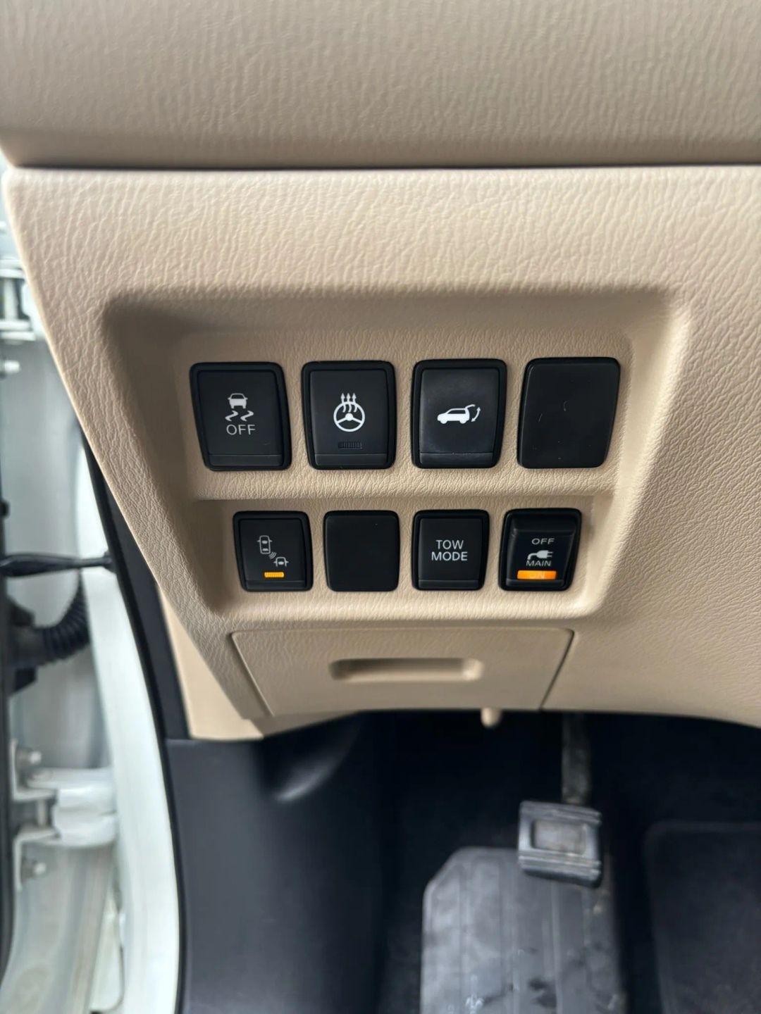 Nissan Pathfinder  2018