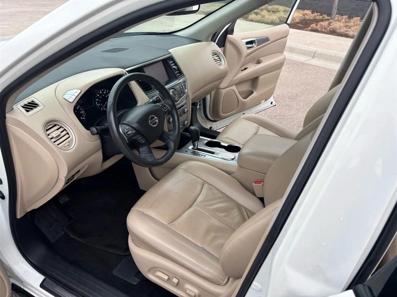 Nissan Pathfinder  2018