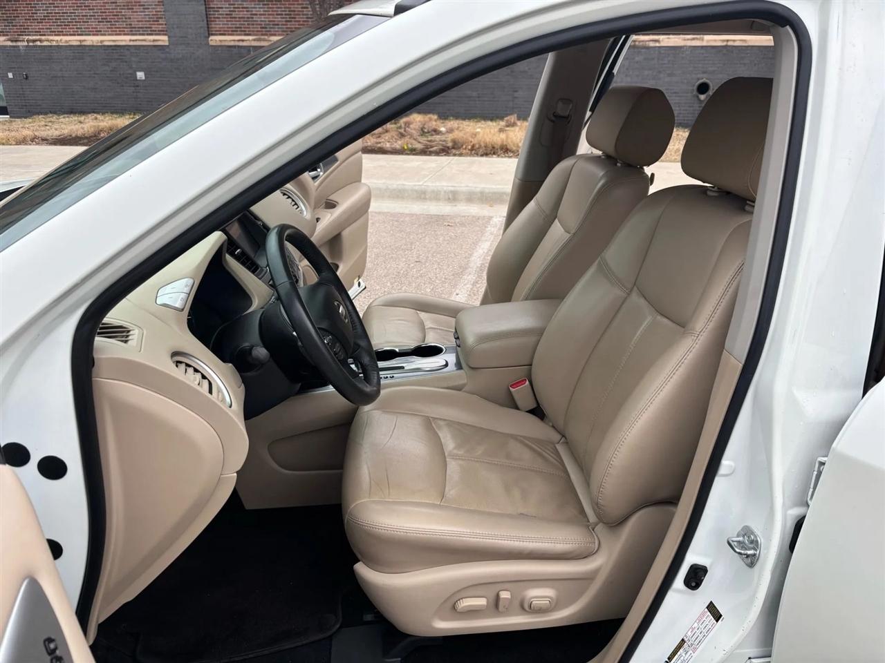 Nissan Pathfinder  2018