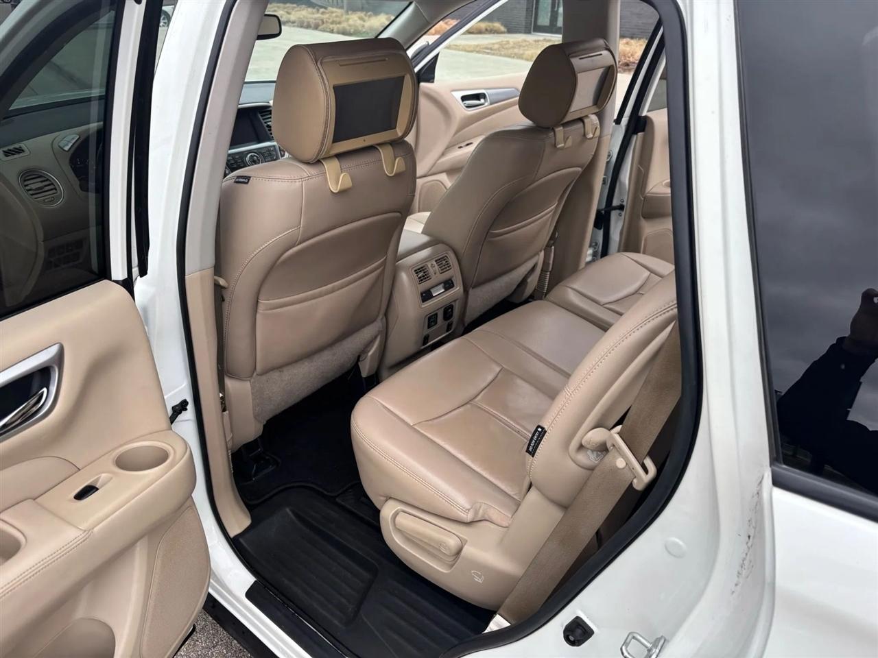 Nissan Pathfinder  2018