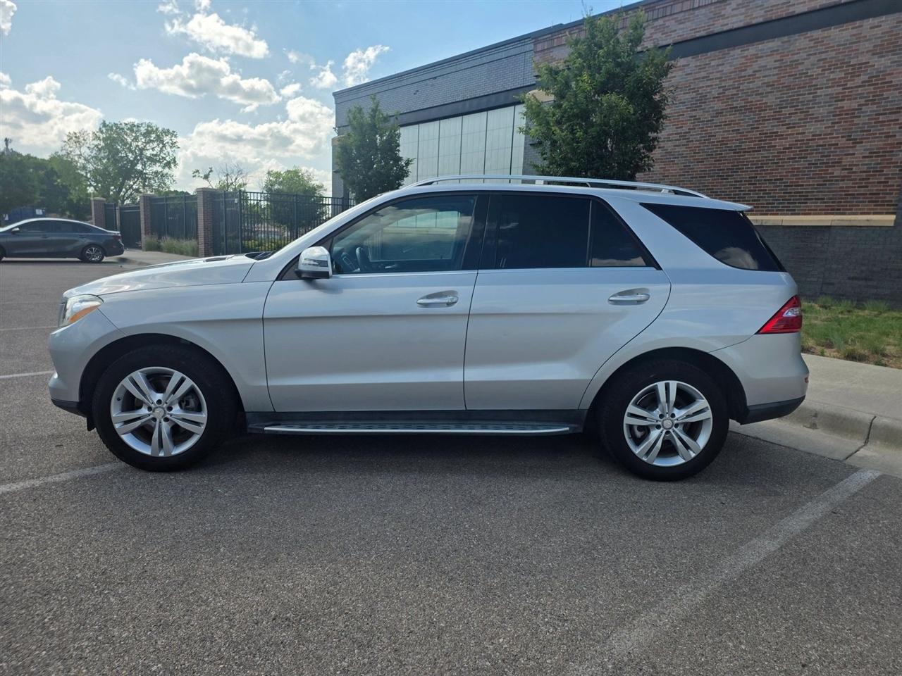 Mercedes-Benz M-Class  2014