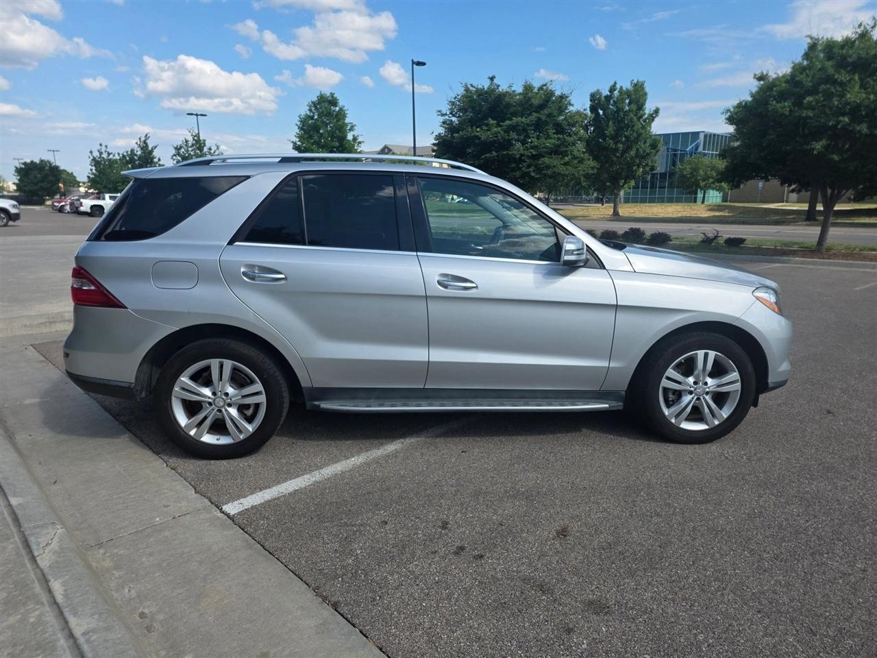 Mercedes-Benz M-Class  2014