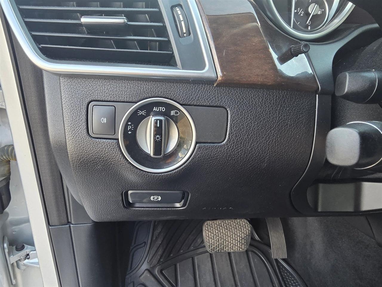Mercedes-Benz M-Class  2014
