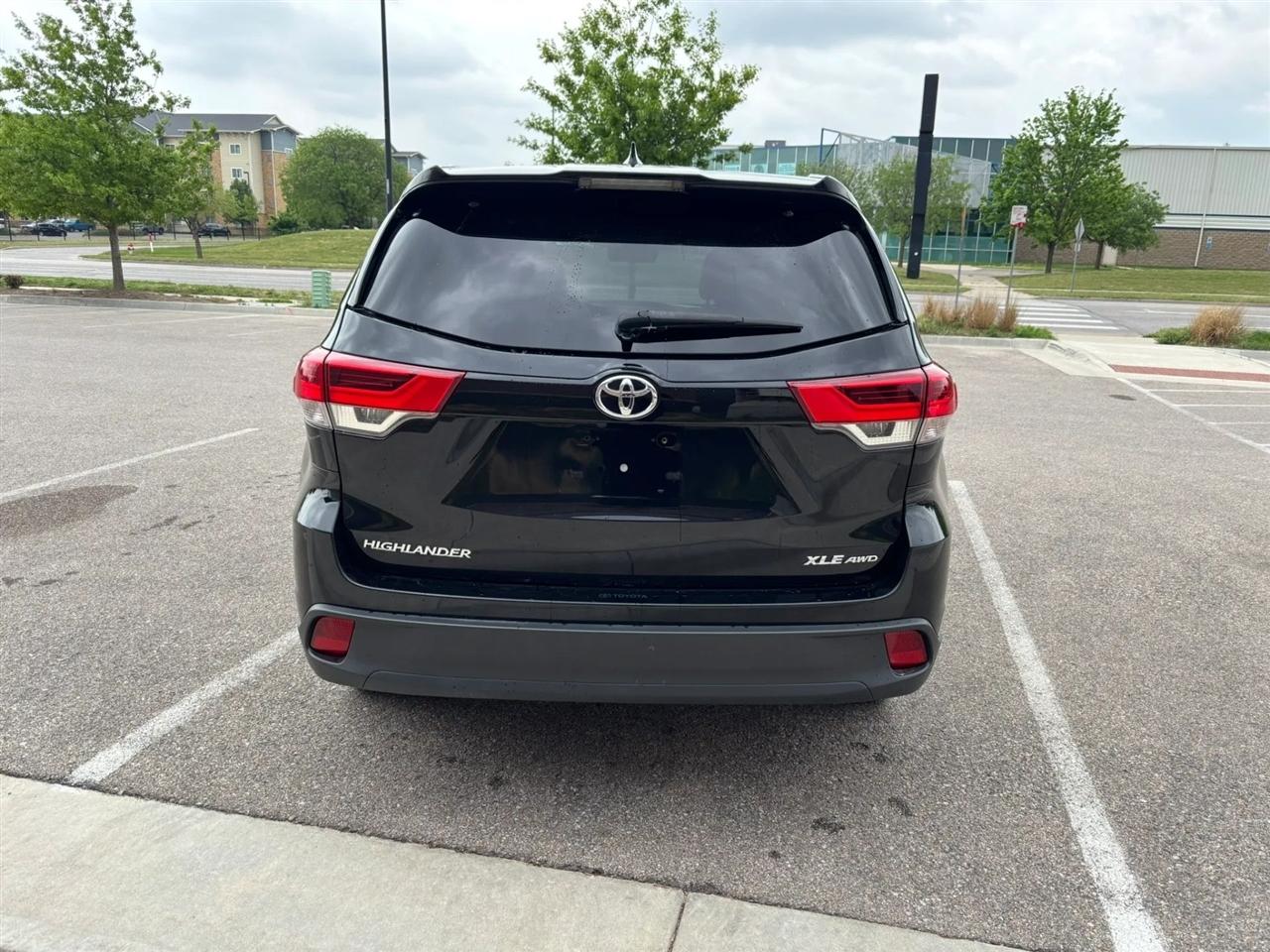 Toyota Highlander  2017