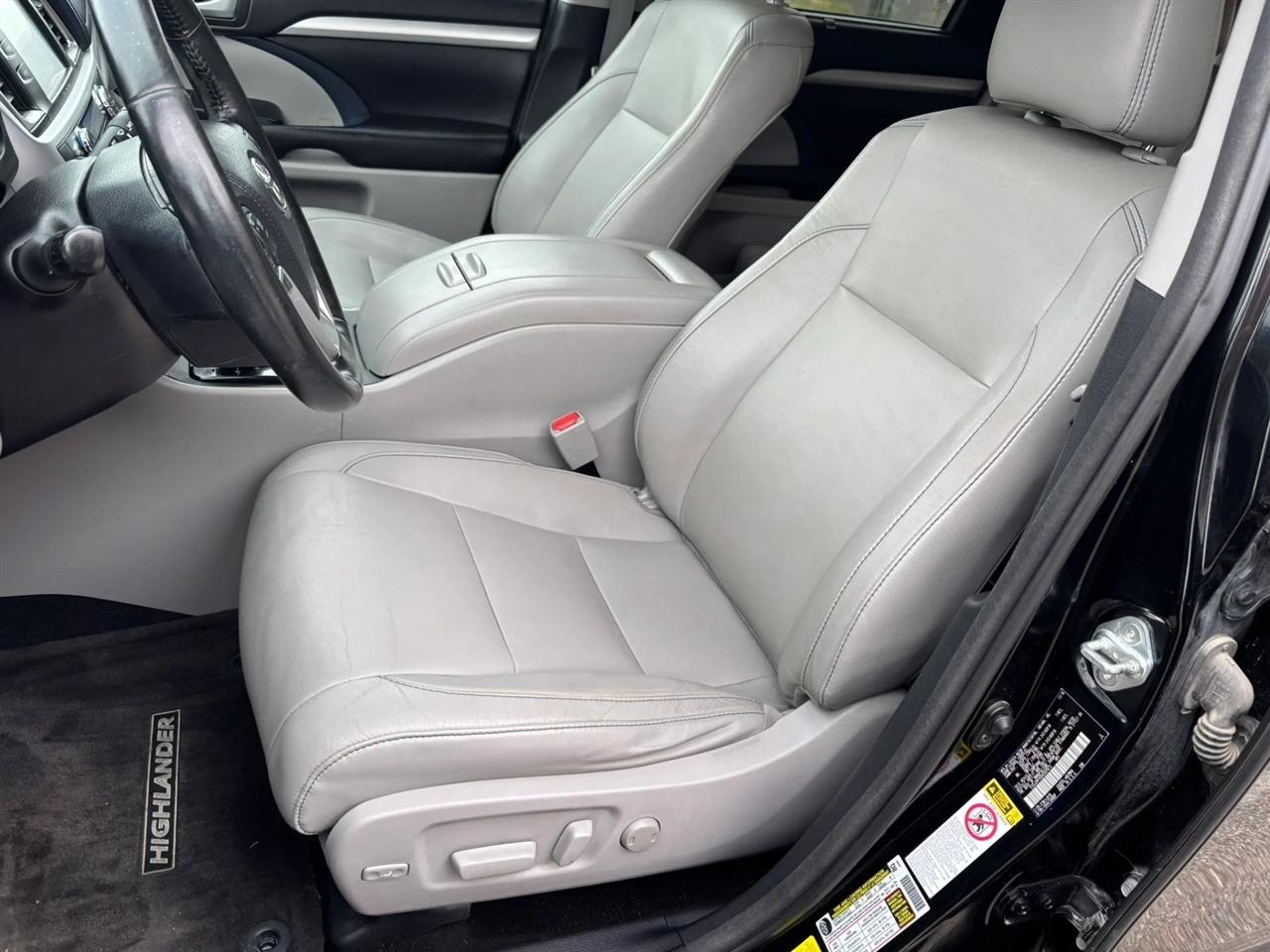 Toyota Highlander  2017
