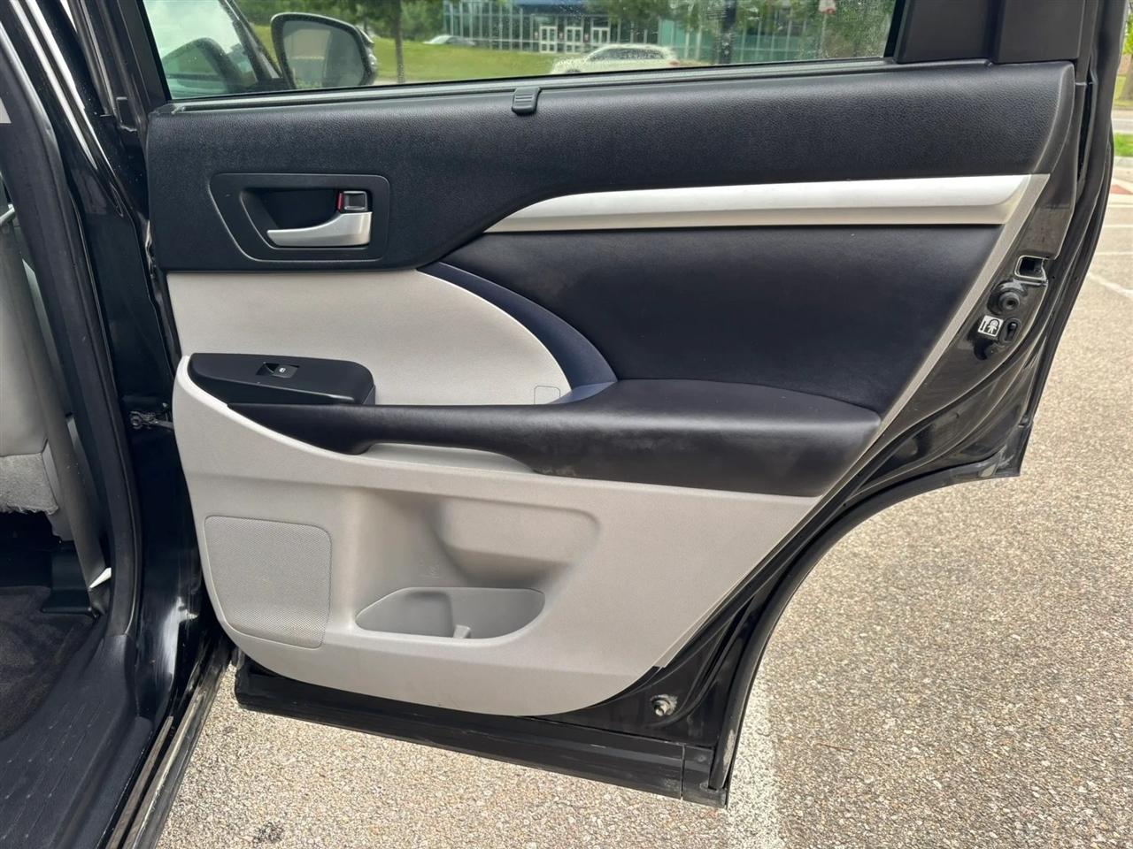 Toyota Highlander  2017
