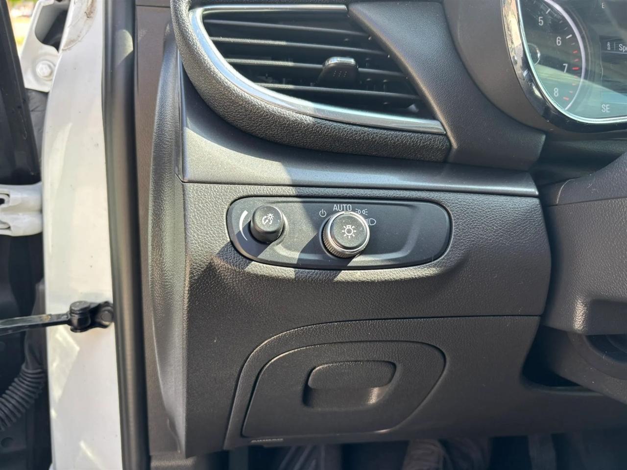 Buick Encore  2018