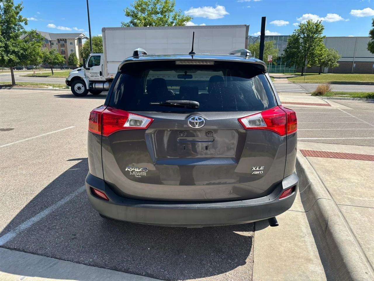 Toyota RAV4  2014