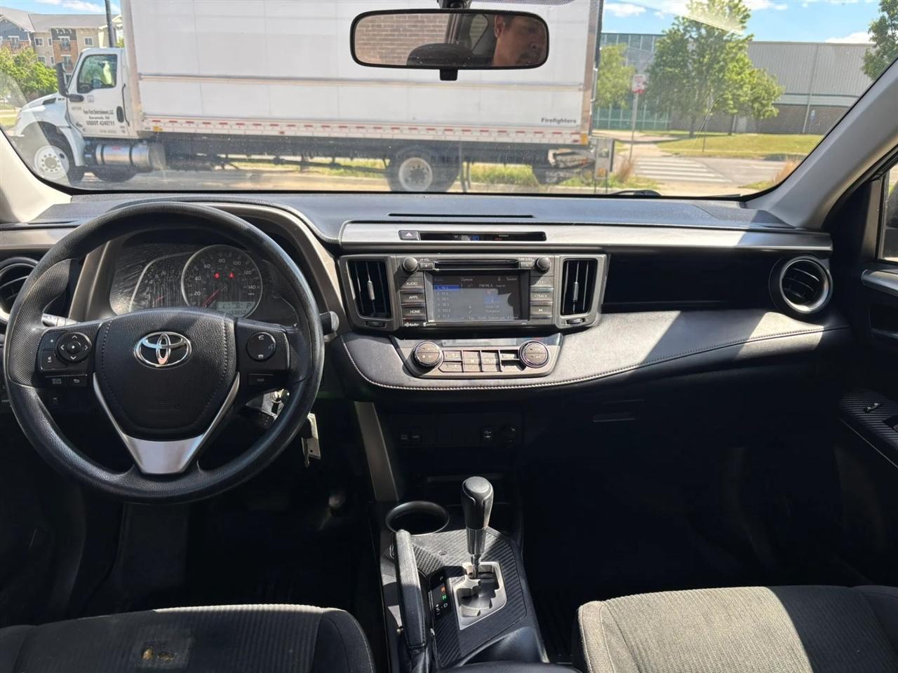 Toyota RAV4  2014