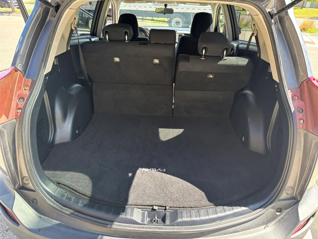 Toyota RAV4  2014