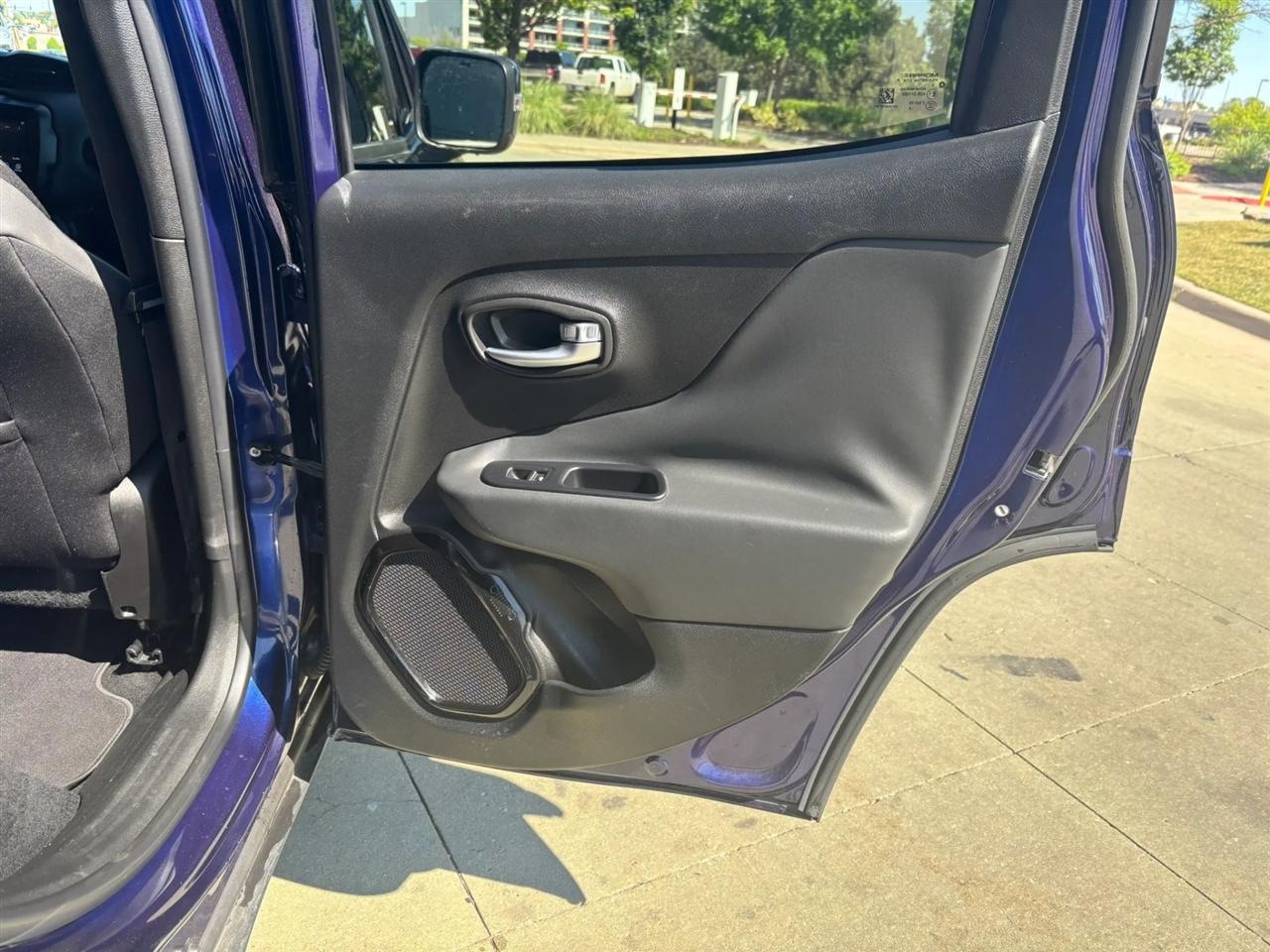 Jeep Renegade  2018