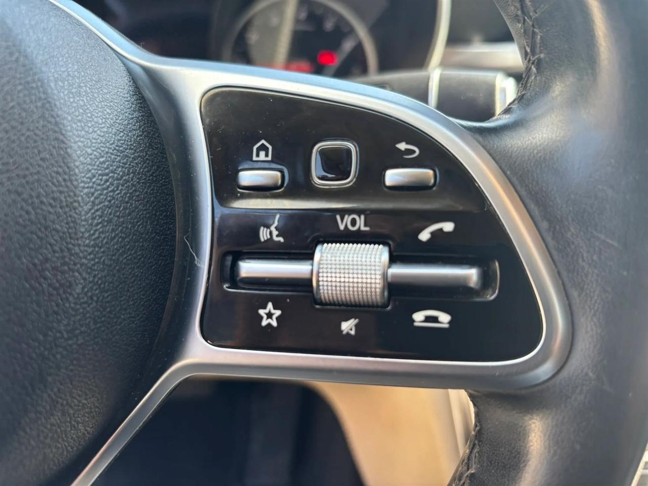 Mercedes-Benz C-Class  2019