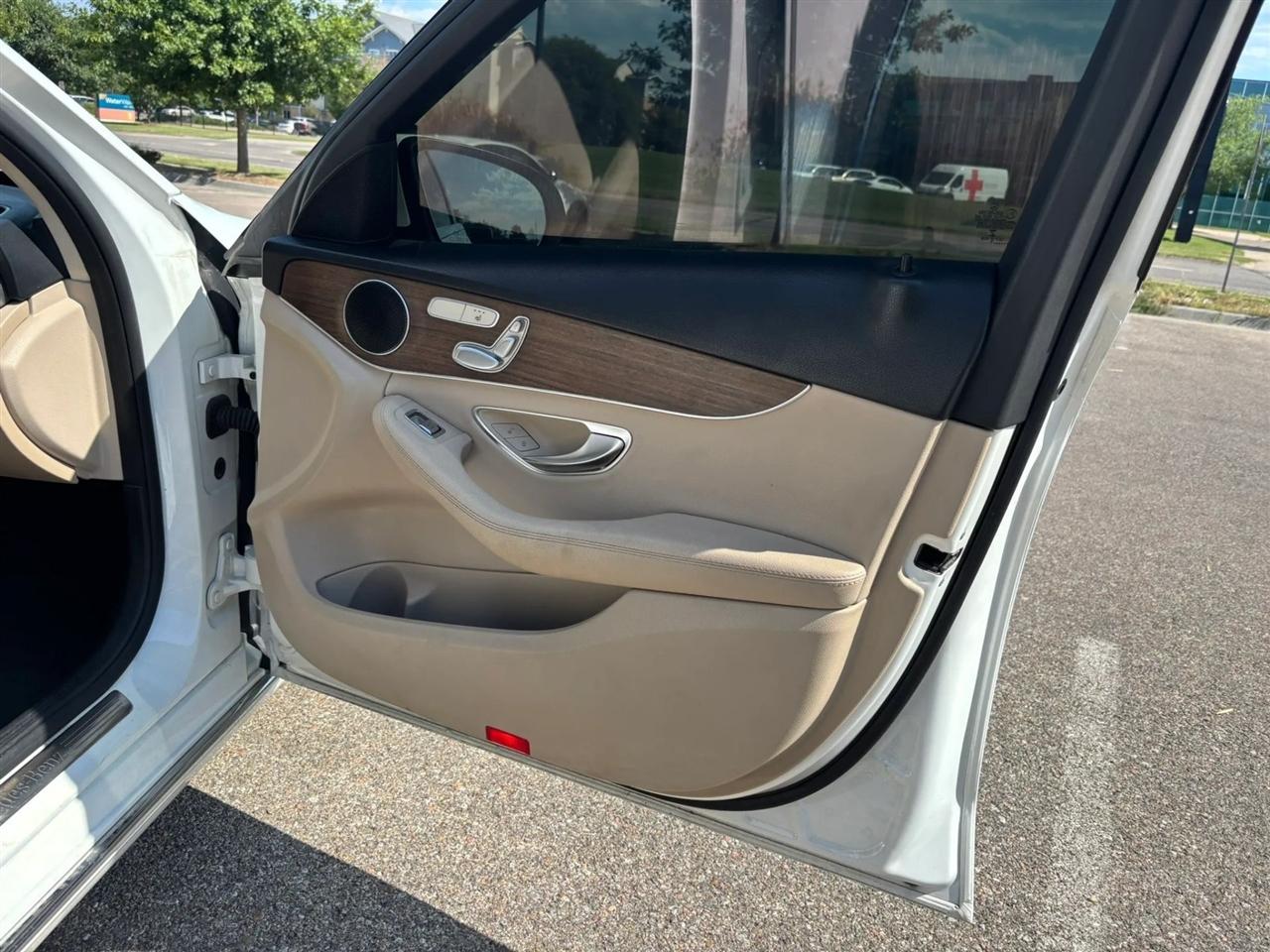 Mercedes-Benz C-Class  2019