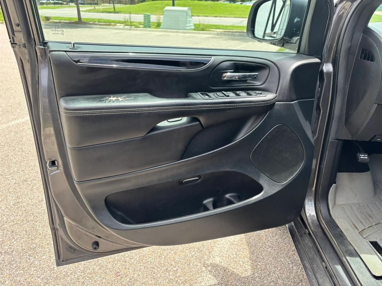 Dodge Grand Caravan  2018