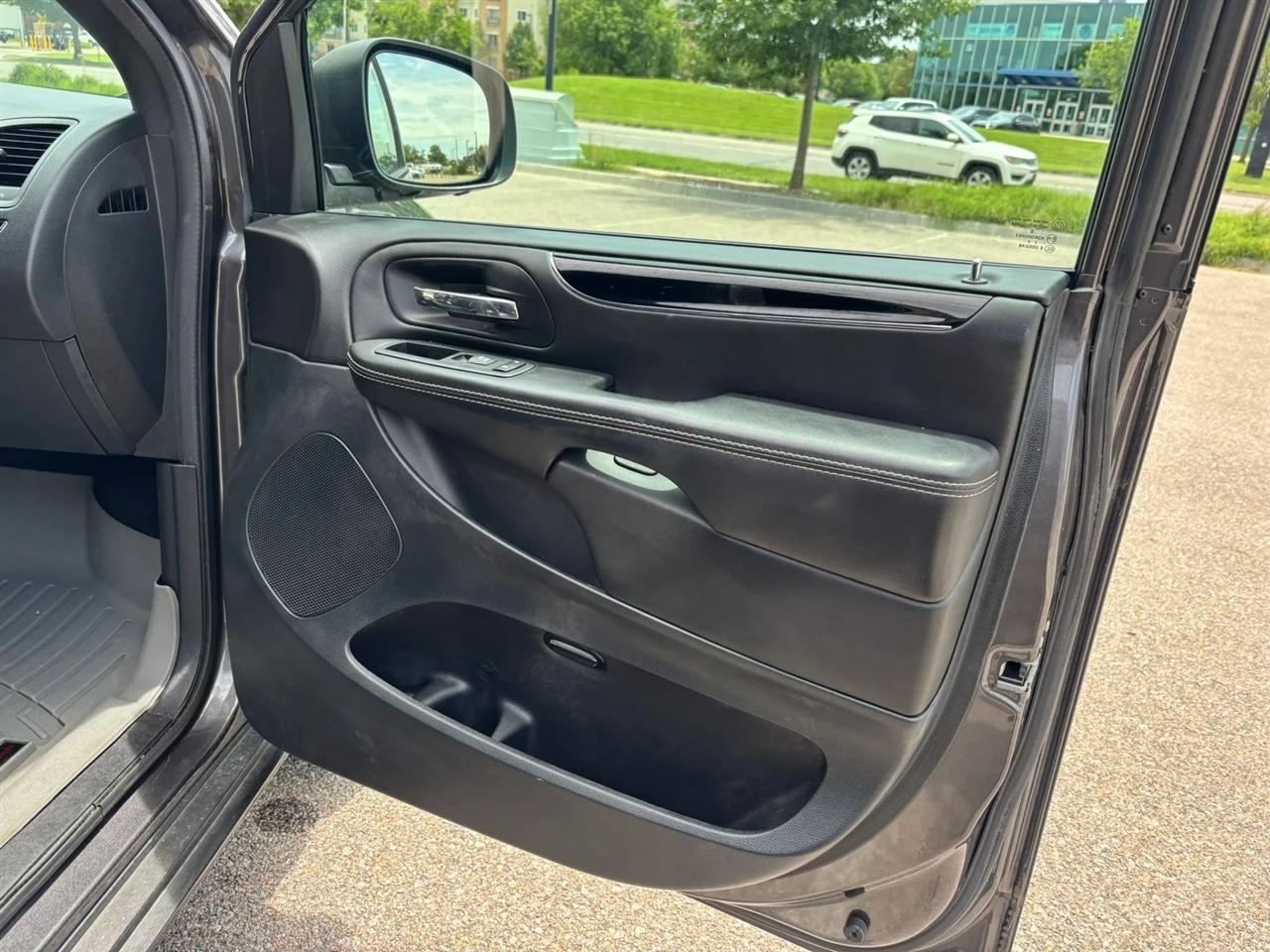 Dodge Grand Caravan  2018