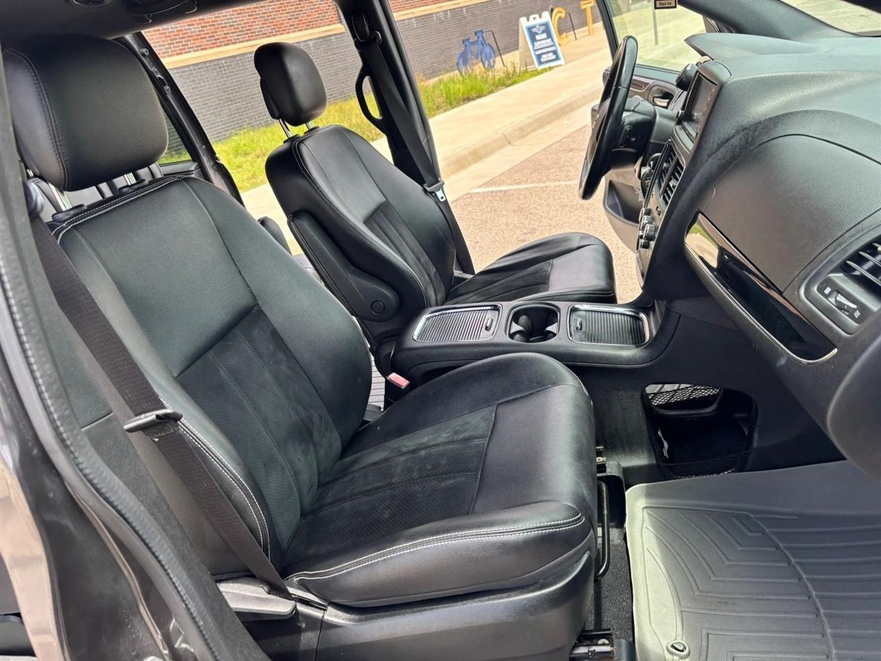 Dodge Grand Caravan  2018