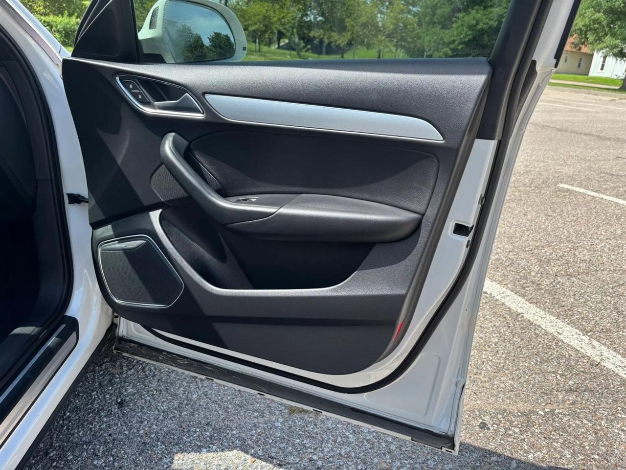 Audi Q3  2016