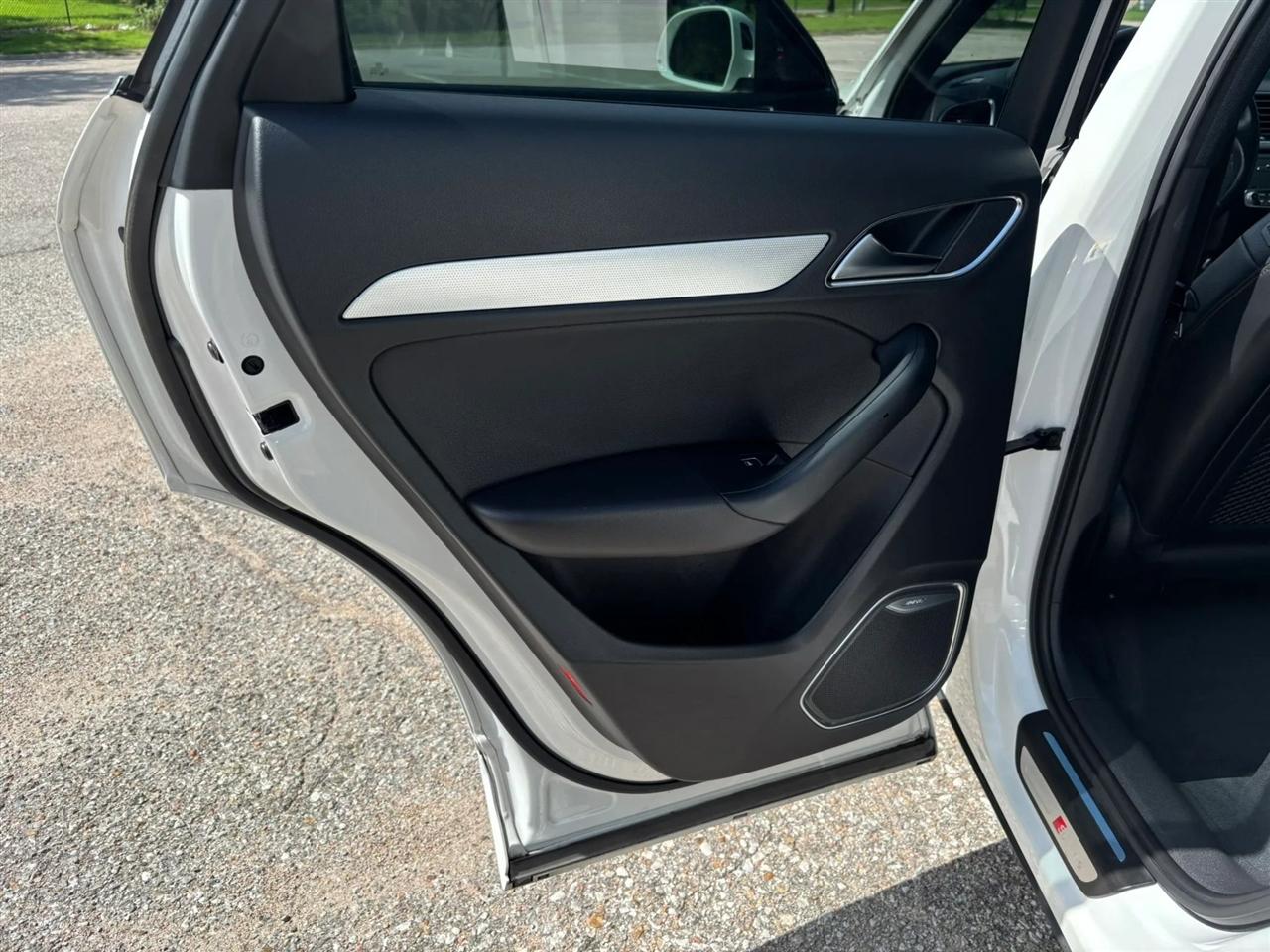 Audi Q3  2016