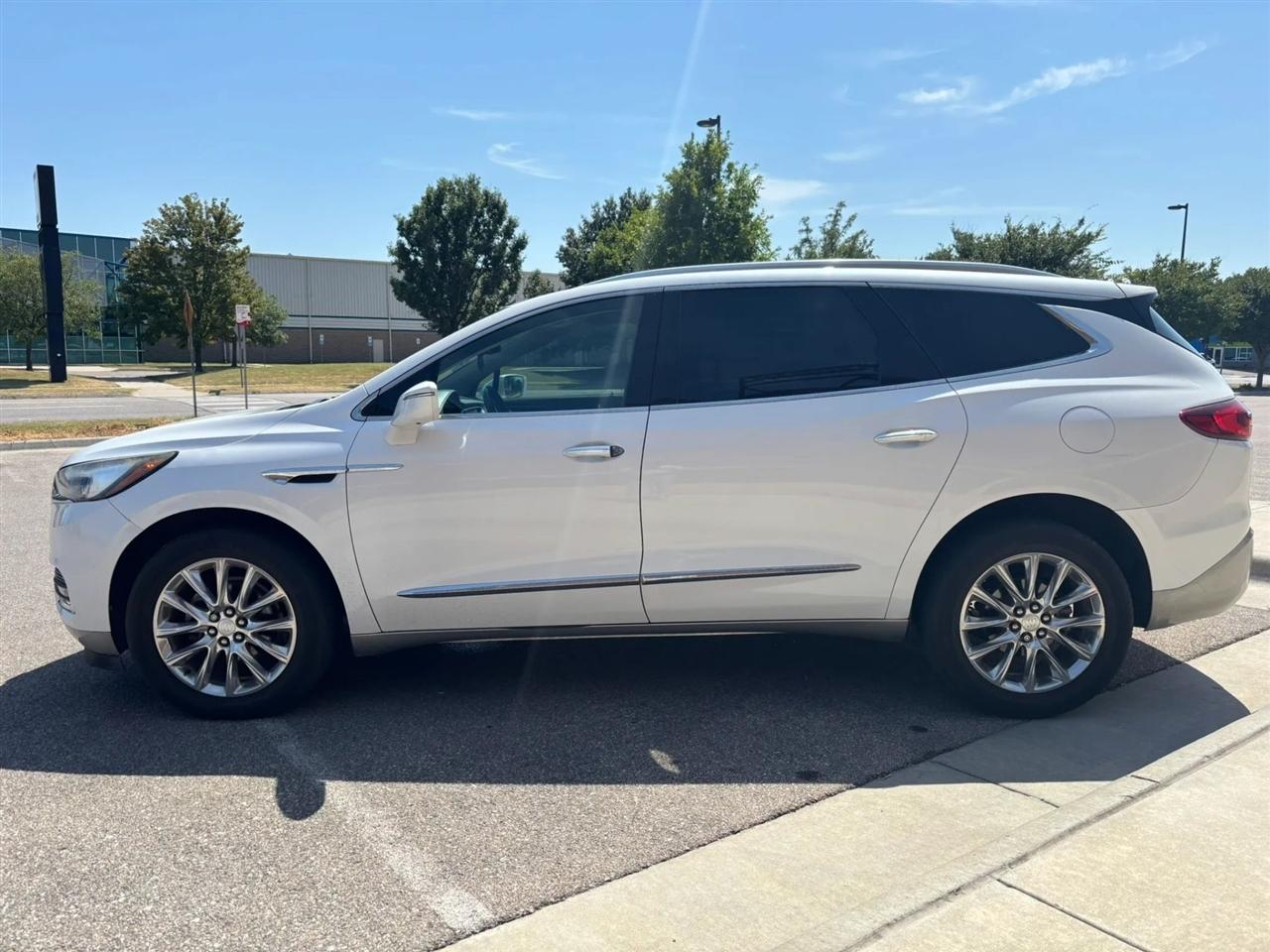 Buick Enclave  2018