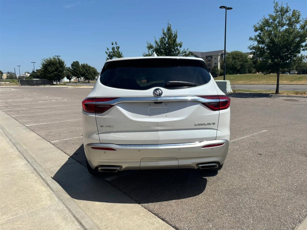 Buick Enclave  2018