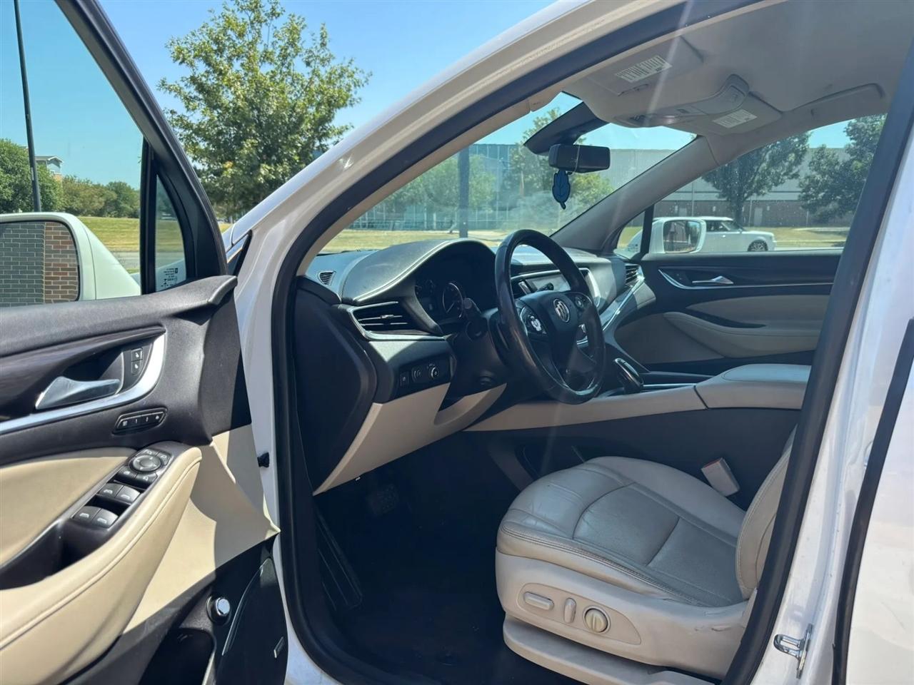 Buick Enclave  2018