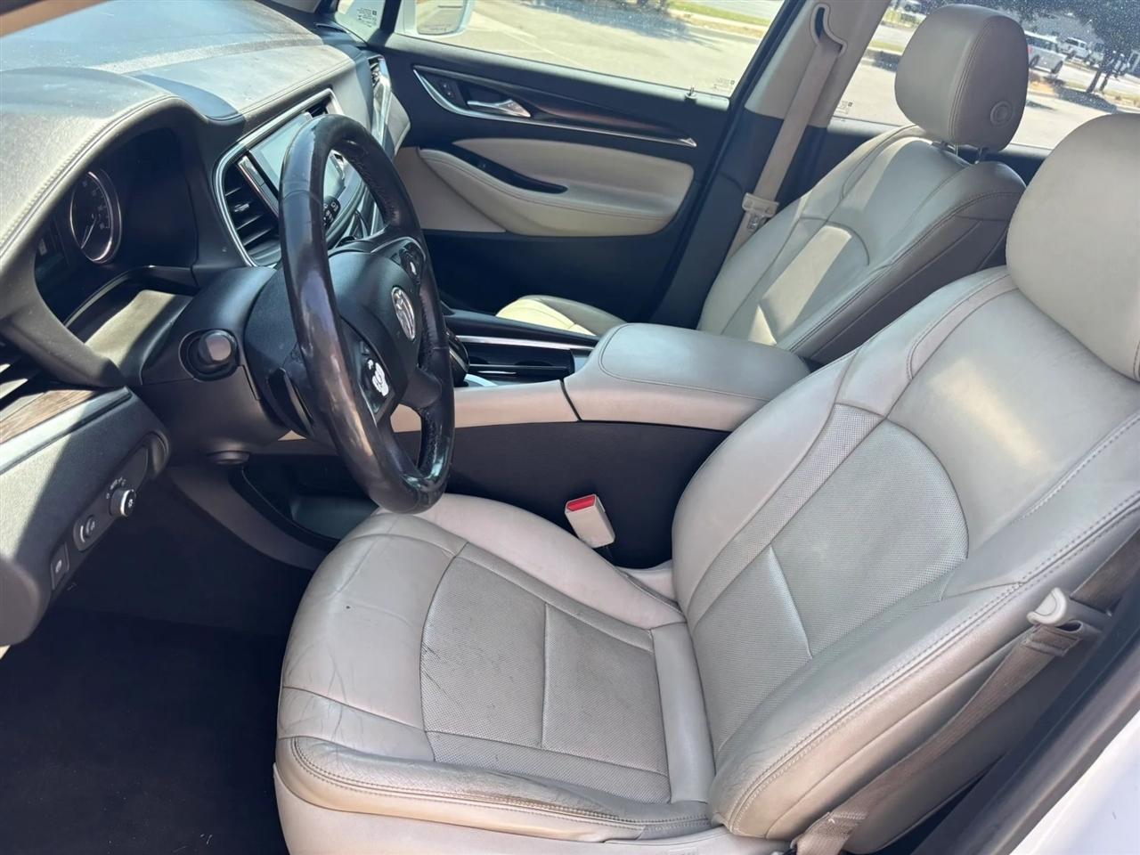Buick Enclave  2018