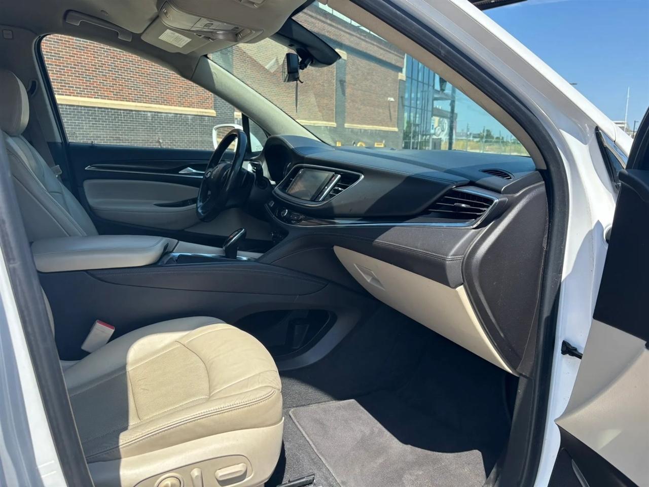 Buick Enclave  2018