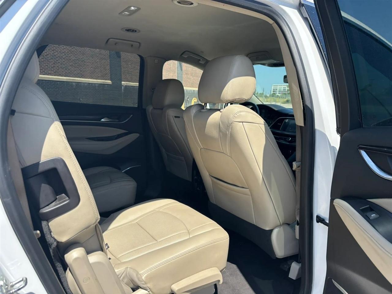 Buick Enclave  2018