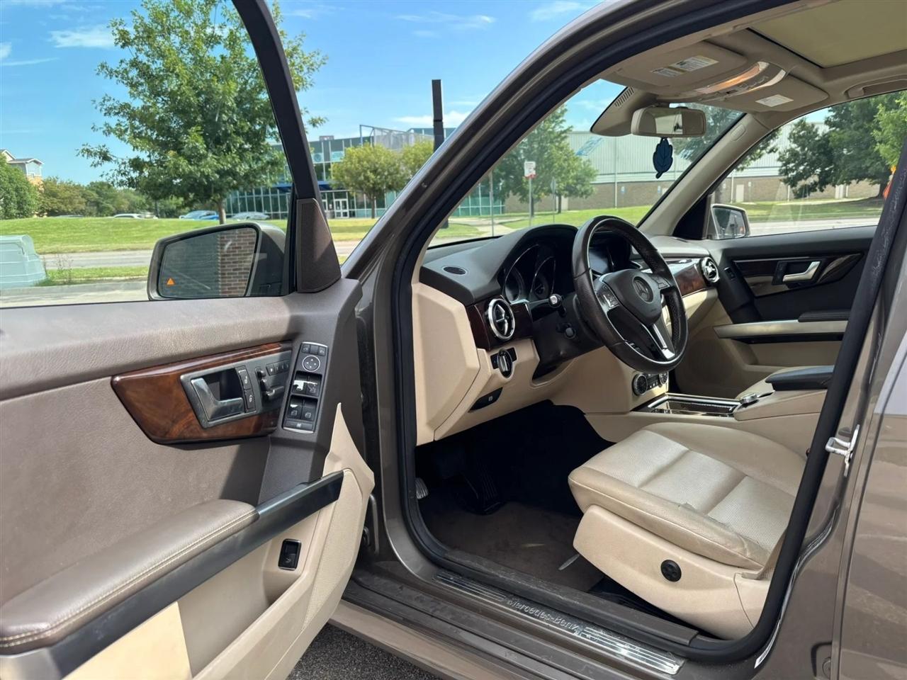 Mercedes-Benz GLK-Class  2015