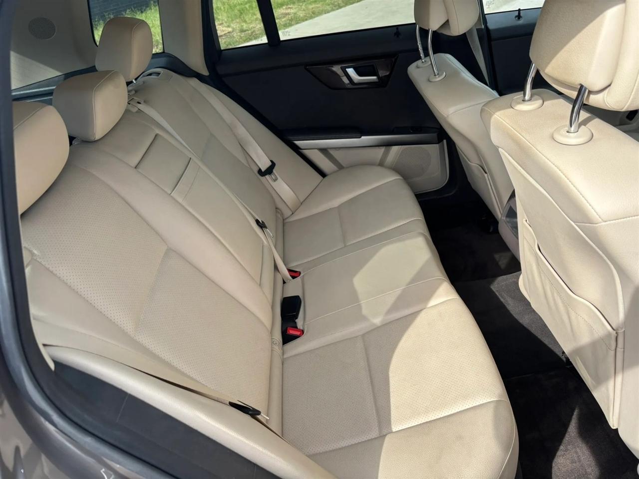 Mercedes-Benz GLK-Class  2015