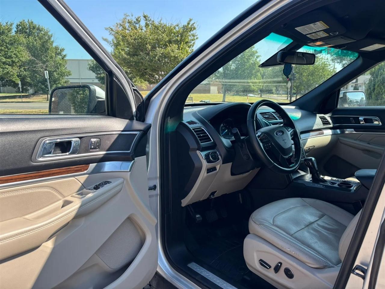 Ford Explorer  2018