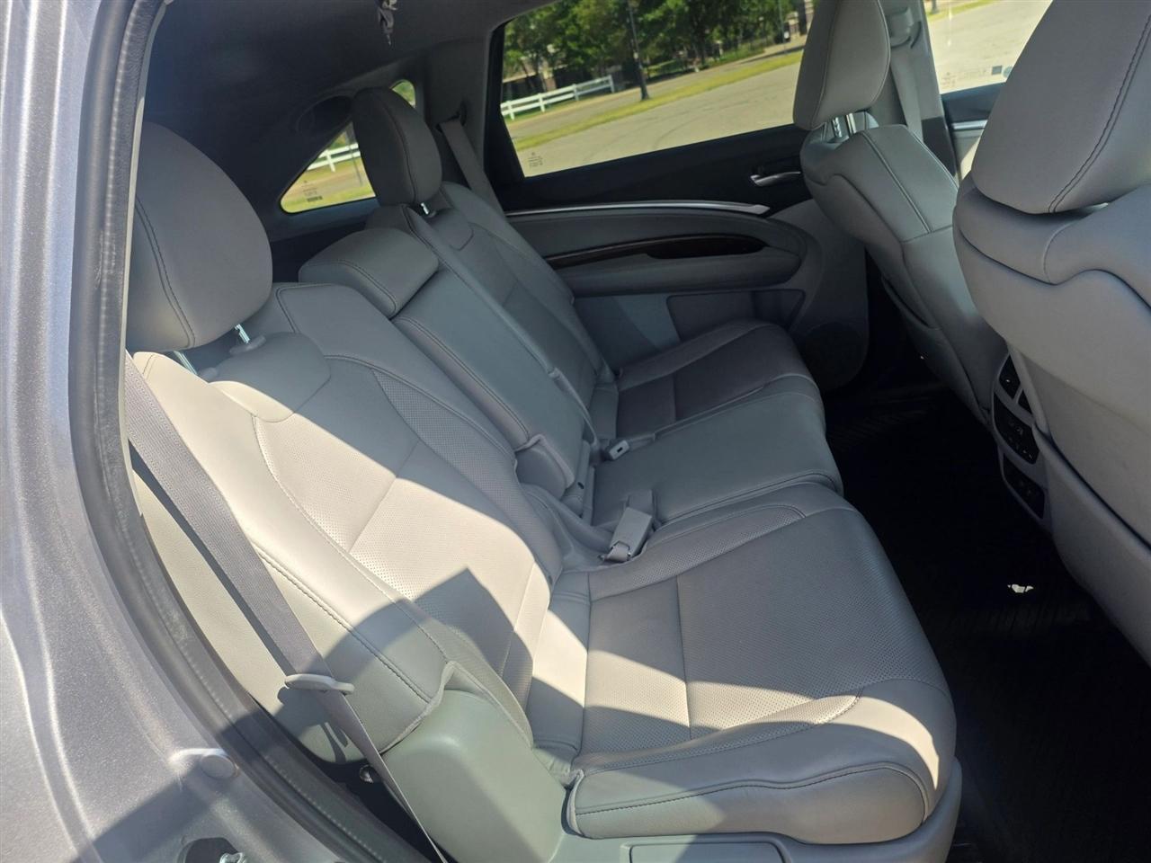 Acura MDX  2019