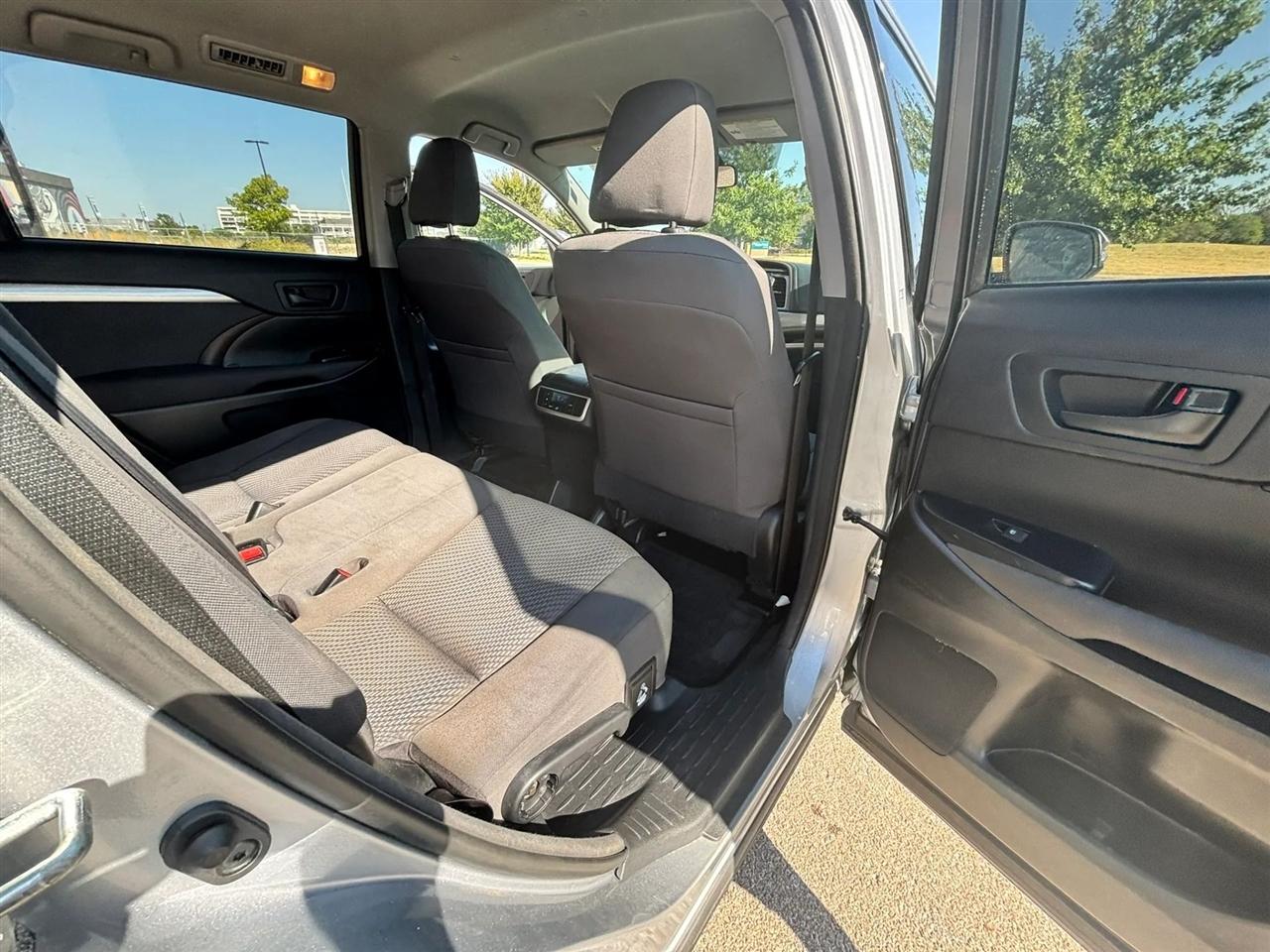 Toyota Highlander  2014