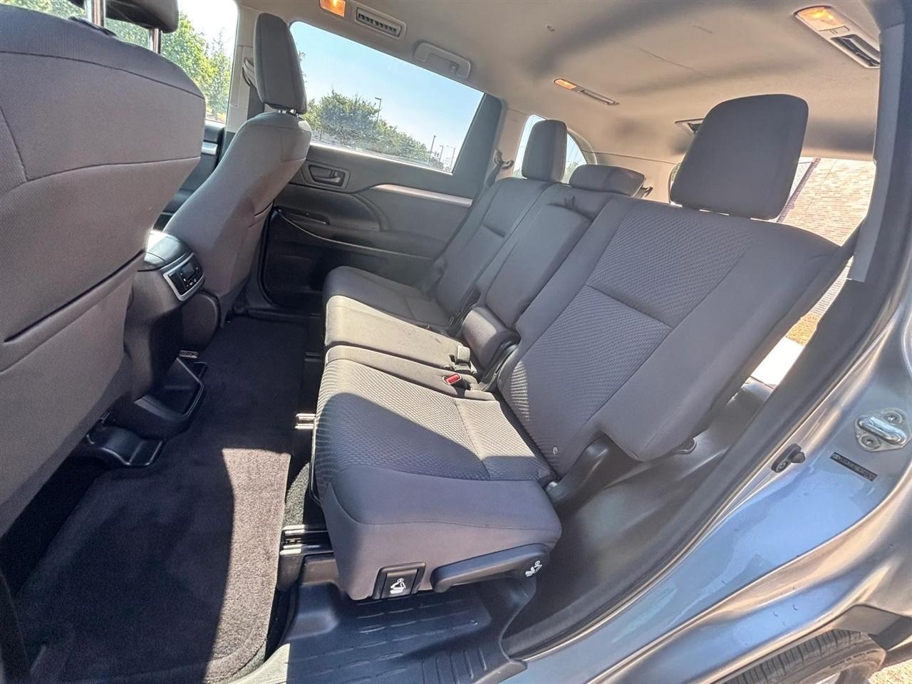 Toyota Highlander  2014