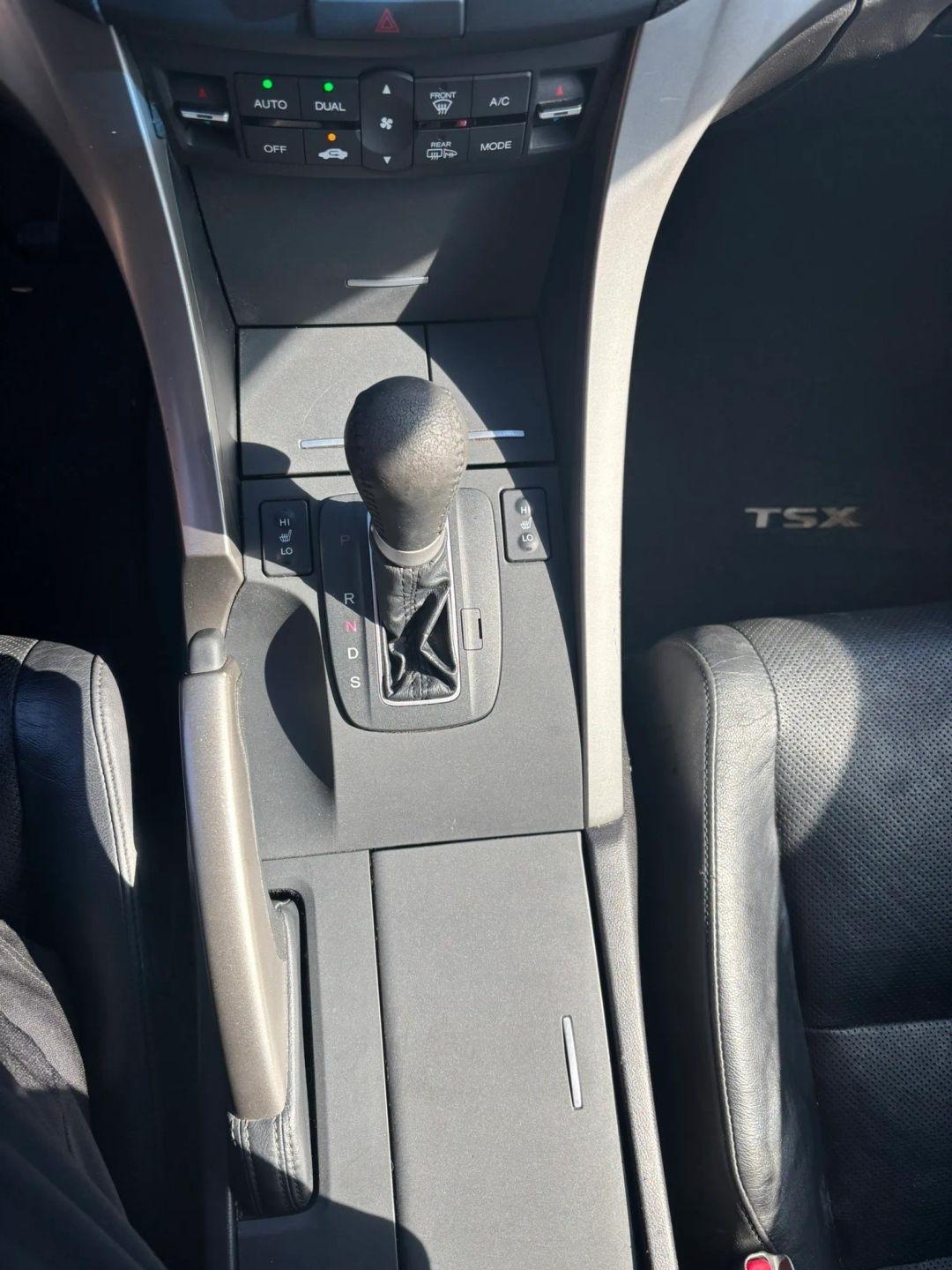 Acura TSX  2009